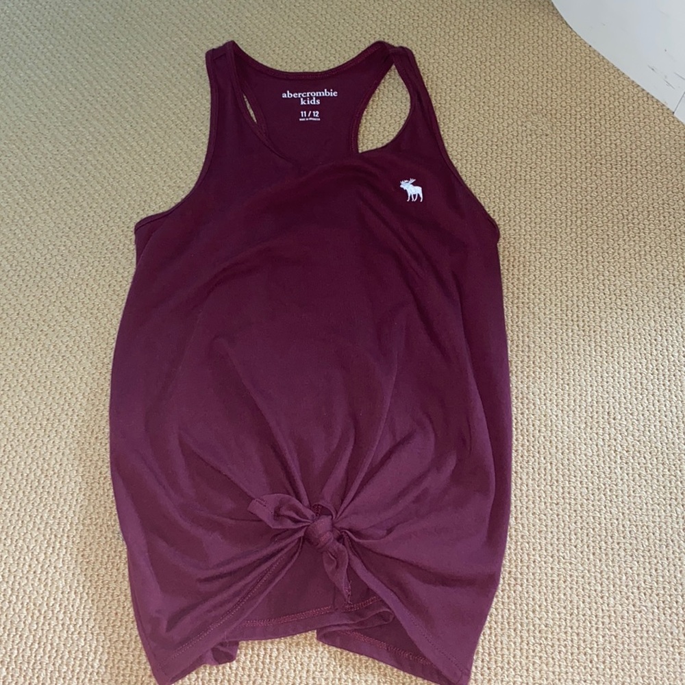 Maroon knot tank from abercrombie kids!